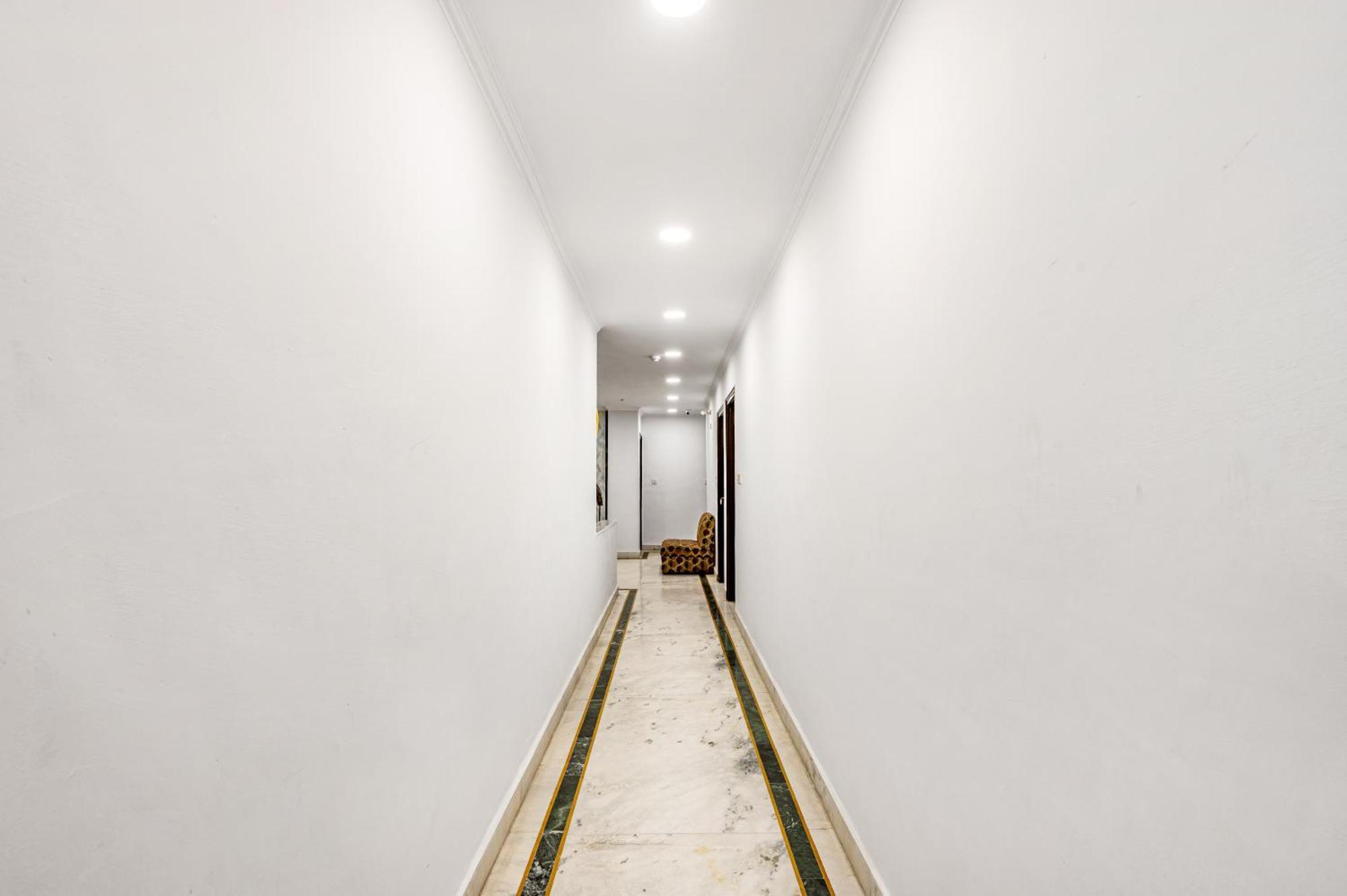 Hotel Nice Palace Delhi  Ngoại thất bức ảnh