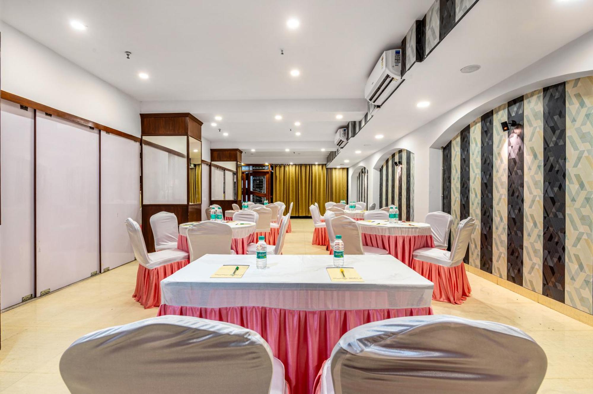 Hotel Nice Palace Delhi  Ngoại thất bức ảnh