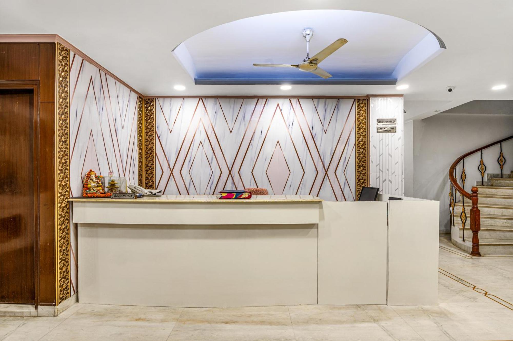Hotel Nice Palace Delhi  Ngoại thất bức ảnh