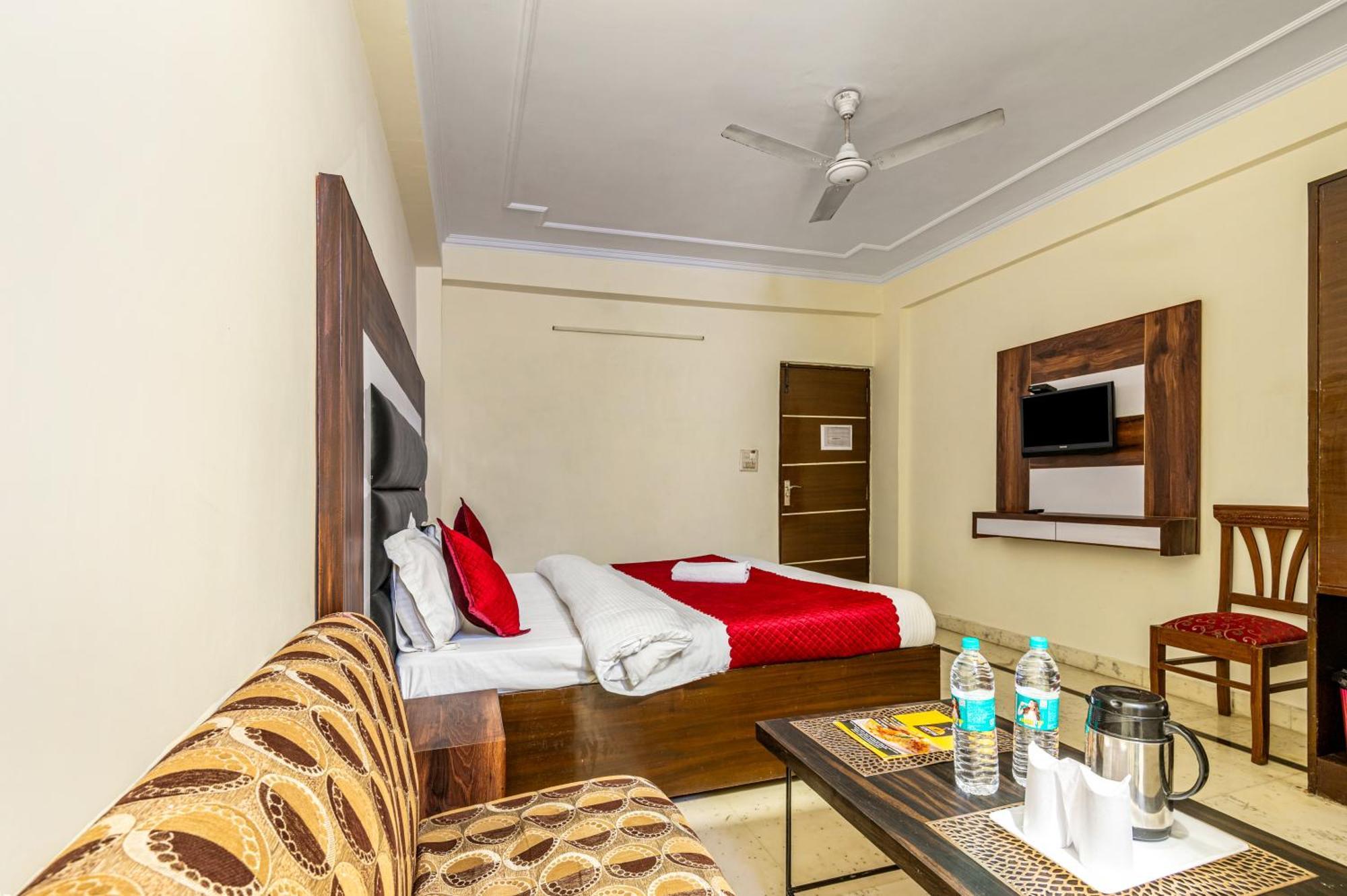 Hotel Nice Palace Delhi  Ngoại thất bức ảnh