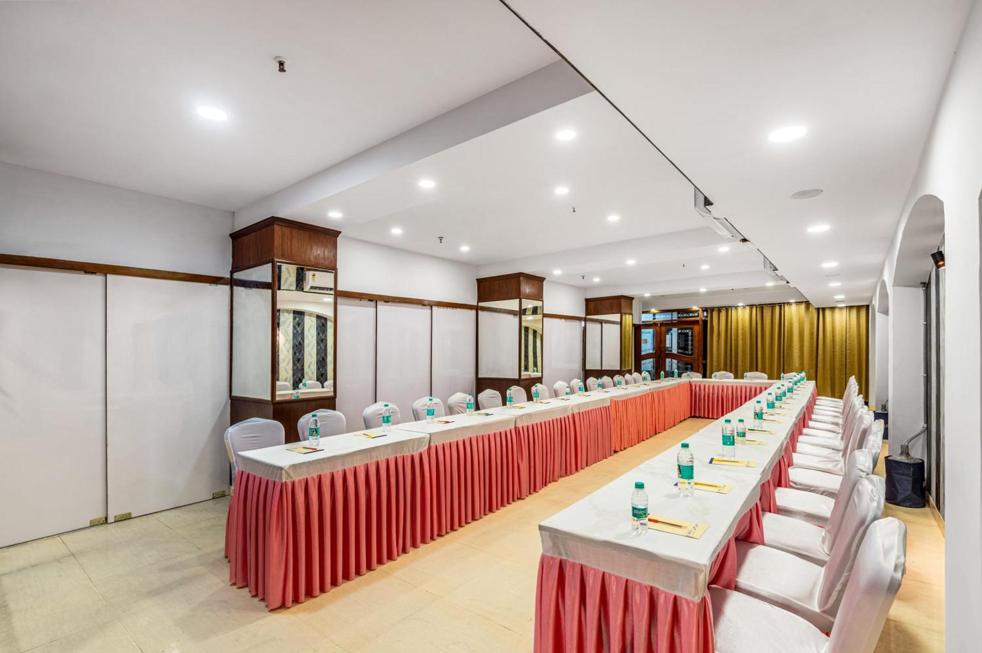 Hotel Nice Palace Delhi  Ngoại thất bức ảnh