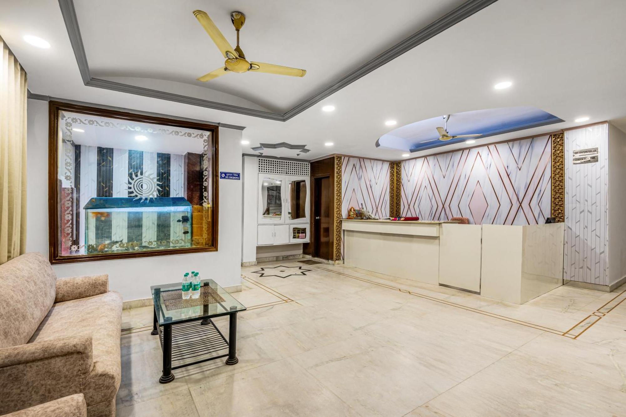 Hotel Nice Palace Delhi  Ngoại thất bức ảnh